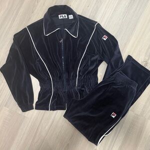 Fila Navy Blue Velour Track Suit with White Piping. Sz Small